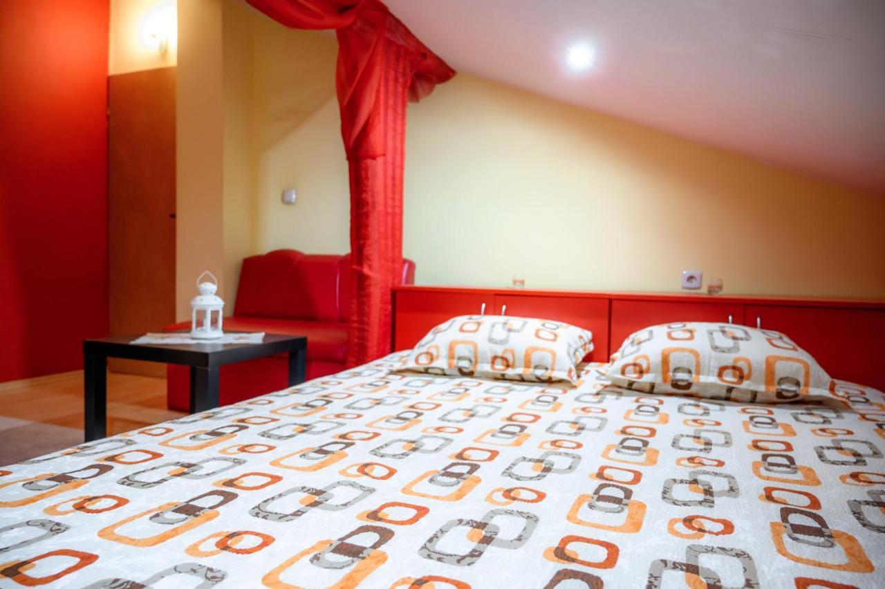 Guest House Angelkovi Sapareva Banya Extérieur photo